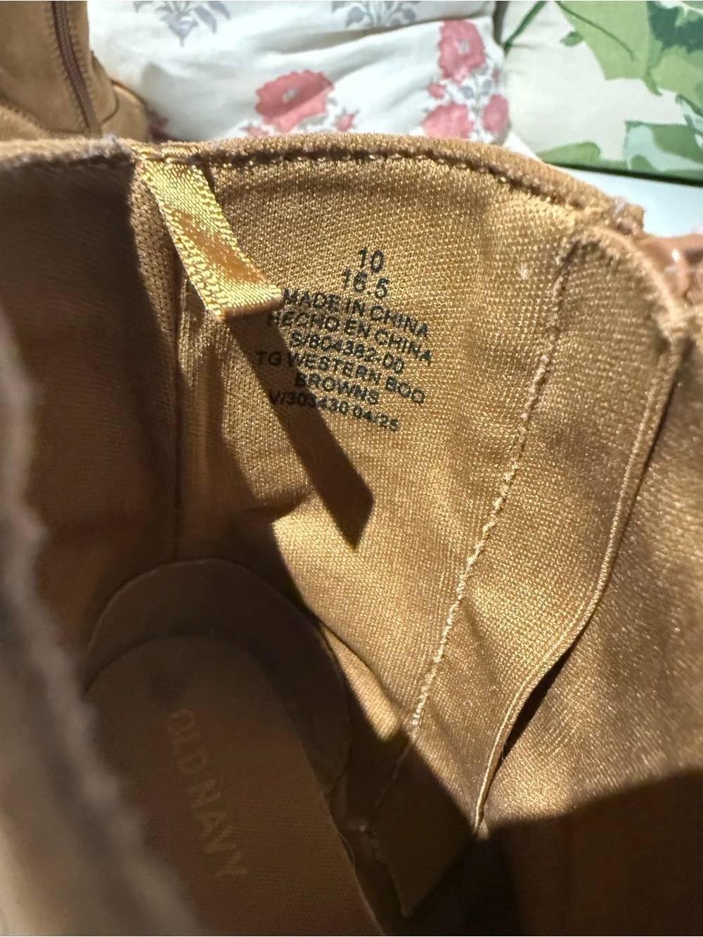 Cowgirl Boots - Brown Suede